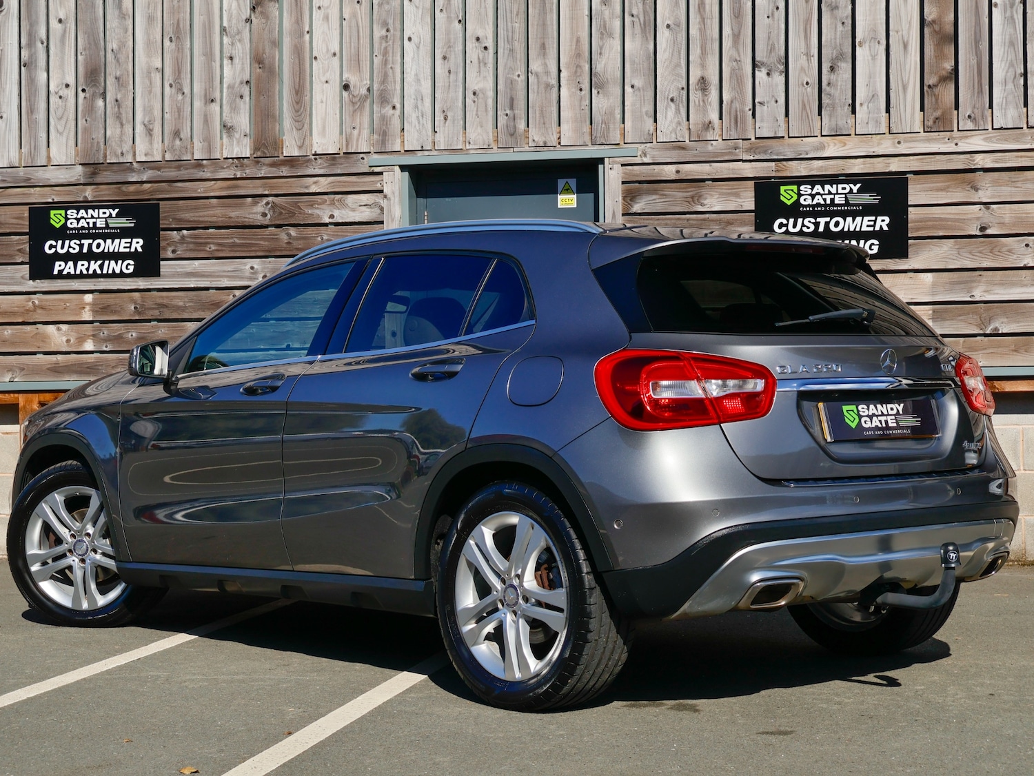 Used Mercedes-Benz GLA 2014 for sale - 76035941: Photo 3