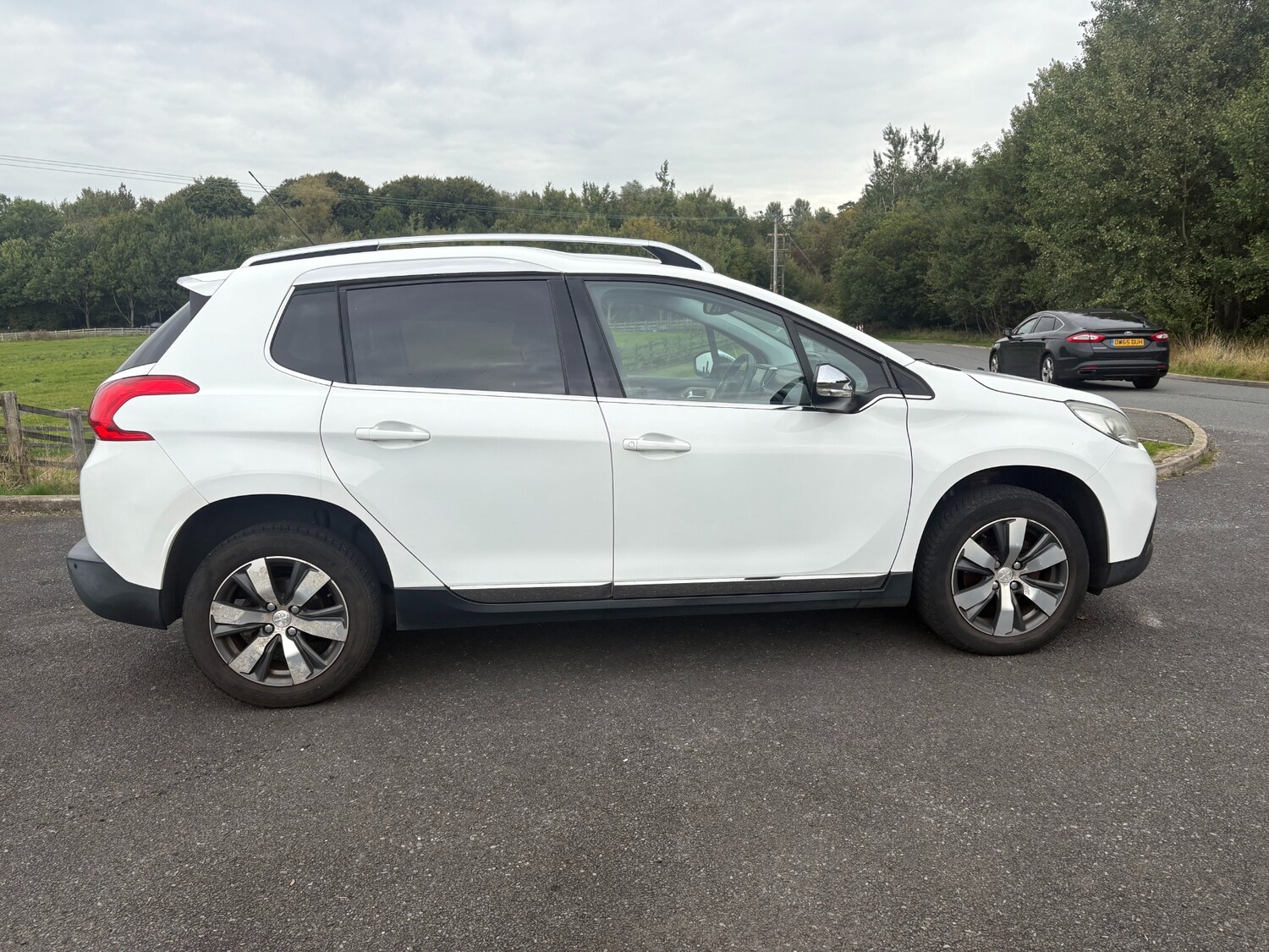 Used Peugeot 2008 2013 for sale - 76017864: Photo 10