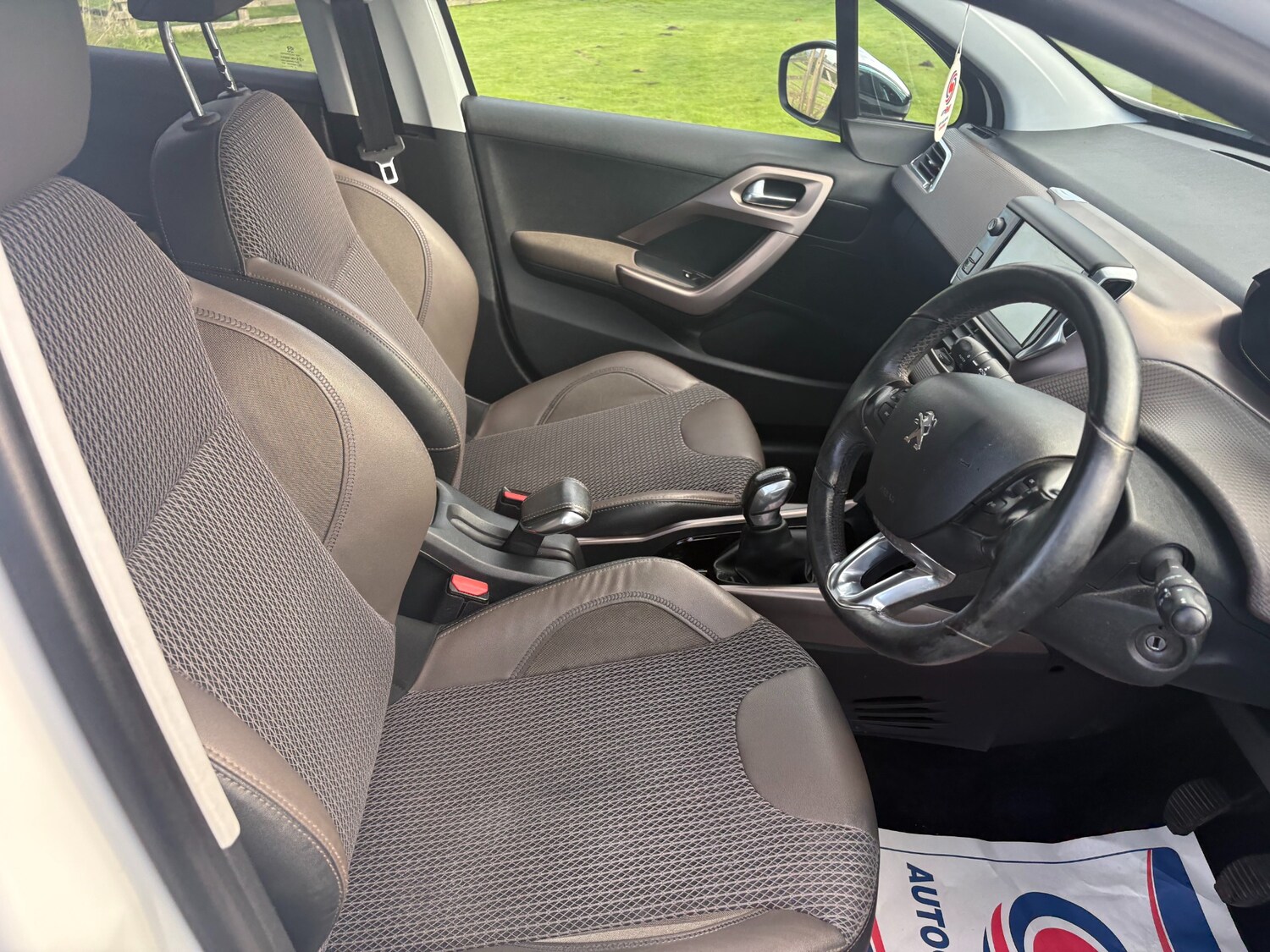 Used Peugeot 2008 2013 for sale - 76017864: Photo 18