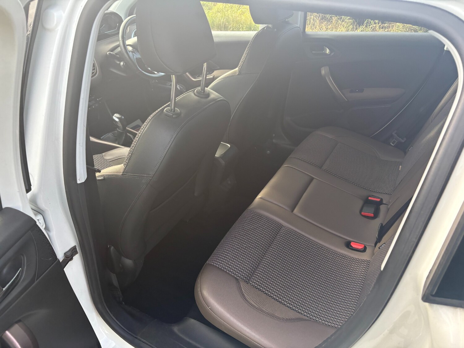 Used Peugeot 2008 2013 for sale - 76017864: Photo 32