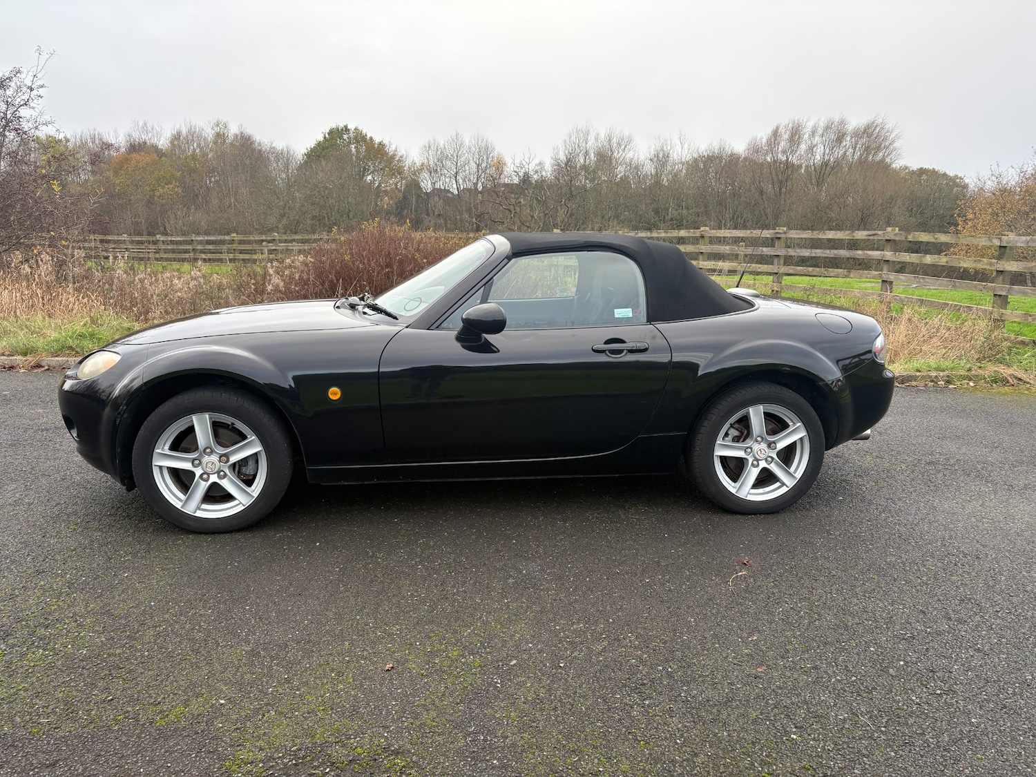 Used Mazda MX-5 2006 for sale - 76411936: Photo 3
