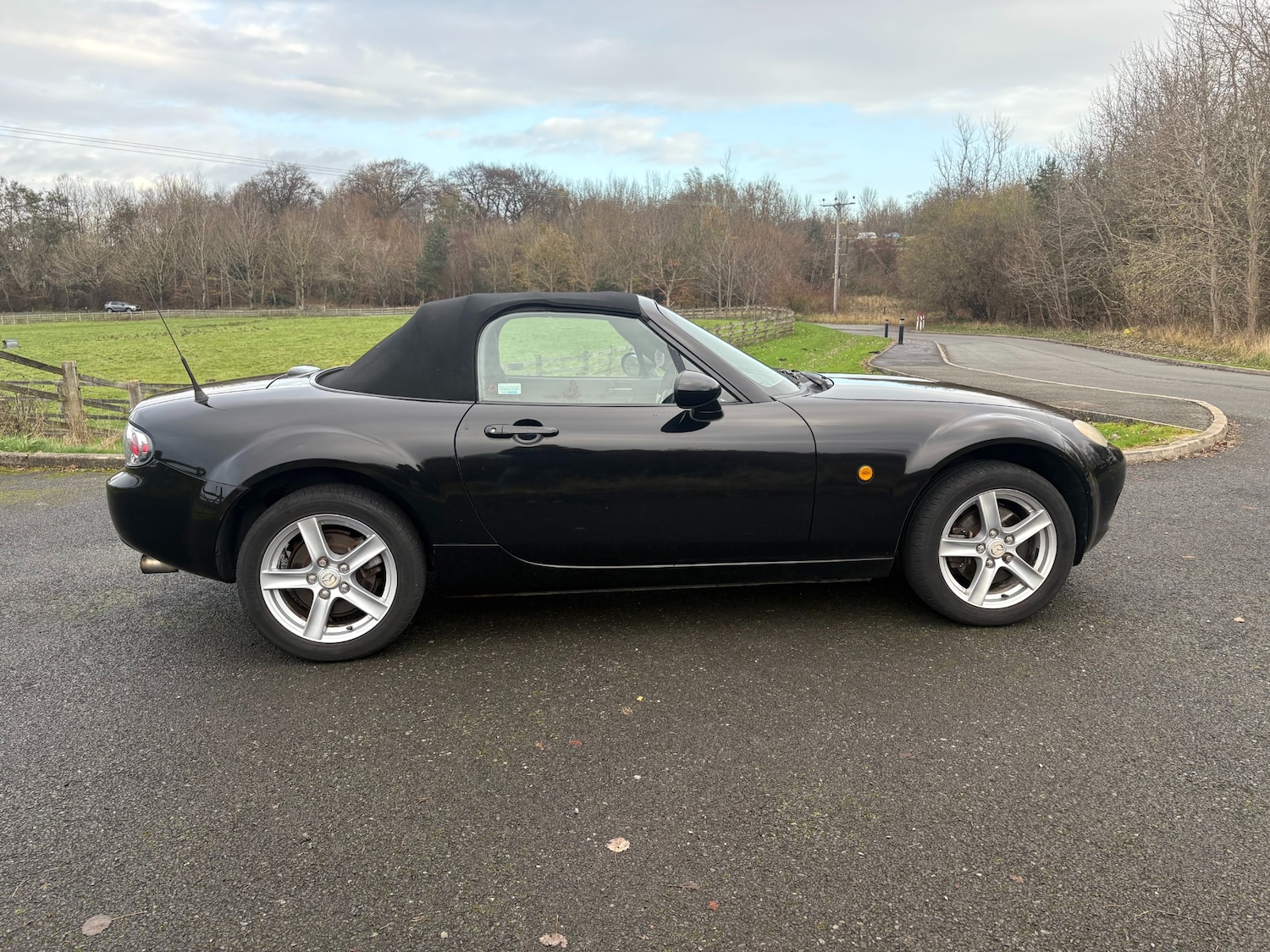 Used Mazda MX-5 2006 for sale - 76411936: Photo 8