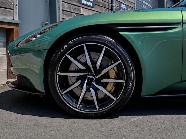 Used Aston Martin DB11 2022 for sale - 75026339: Photo 12
