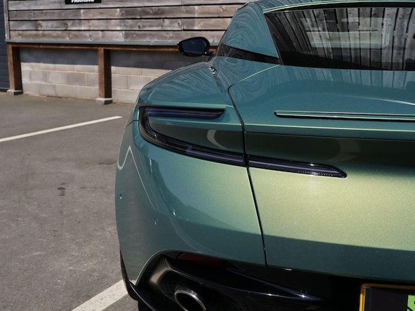 Used Aston Martin DB11 2022 for sale - 75026339: Photo 16
