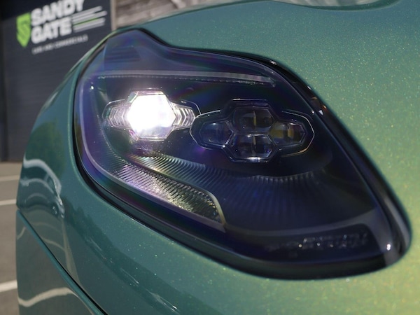 Used Aston Martin DB11 2022 for sale - 75026339: Photo 21