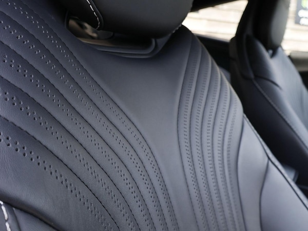 Used Aston Martin DB11 2022 for sale - 75026339: Photo 27