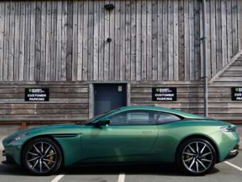 Used Aston Martin DB11 2022 for sale - 75026339: Photo