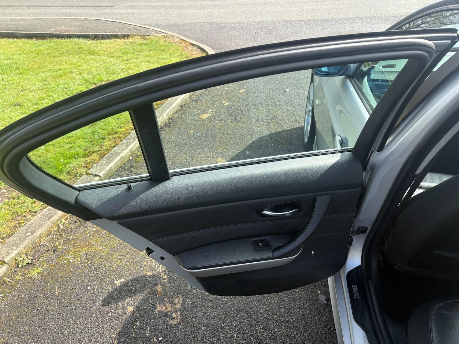 Used BMW 3 Series 2005 for sale - 78086468: Photo 25