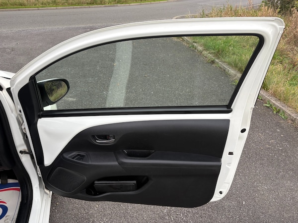 Used Toyota AYGO 2015 for sale - 76273182: Photo 16