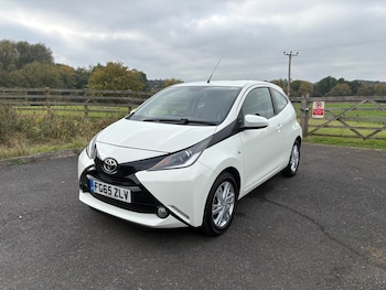 Used Toyota AYGO 2015 for sale - 76273182: Photo