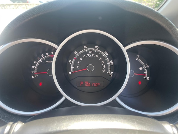 Used Kia Venga 2013 for sale - 75026507: Photo 22