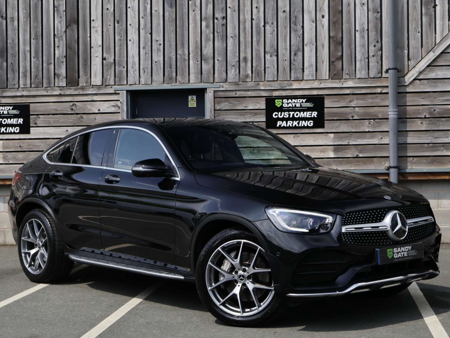 Used Mercedes-Benz GLC 2019 for sale - 76797225: Photo 1