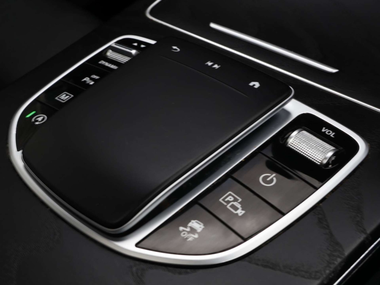 Used Mercedes-Benz GLC 2019 for sale - 76797225: Photo 16