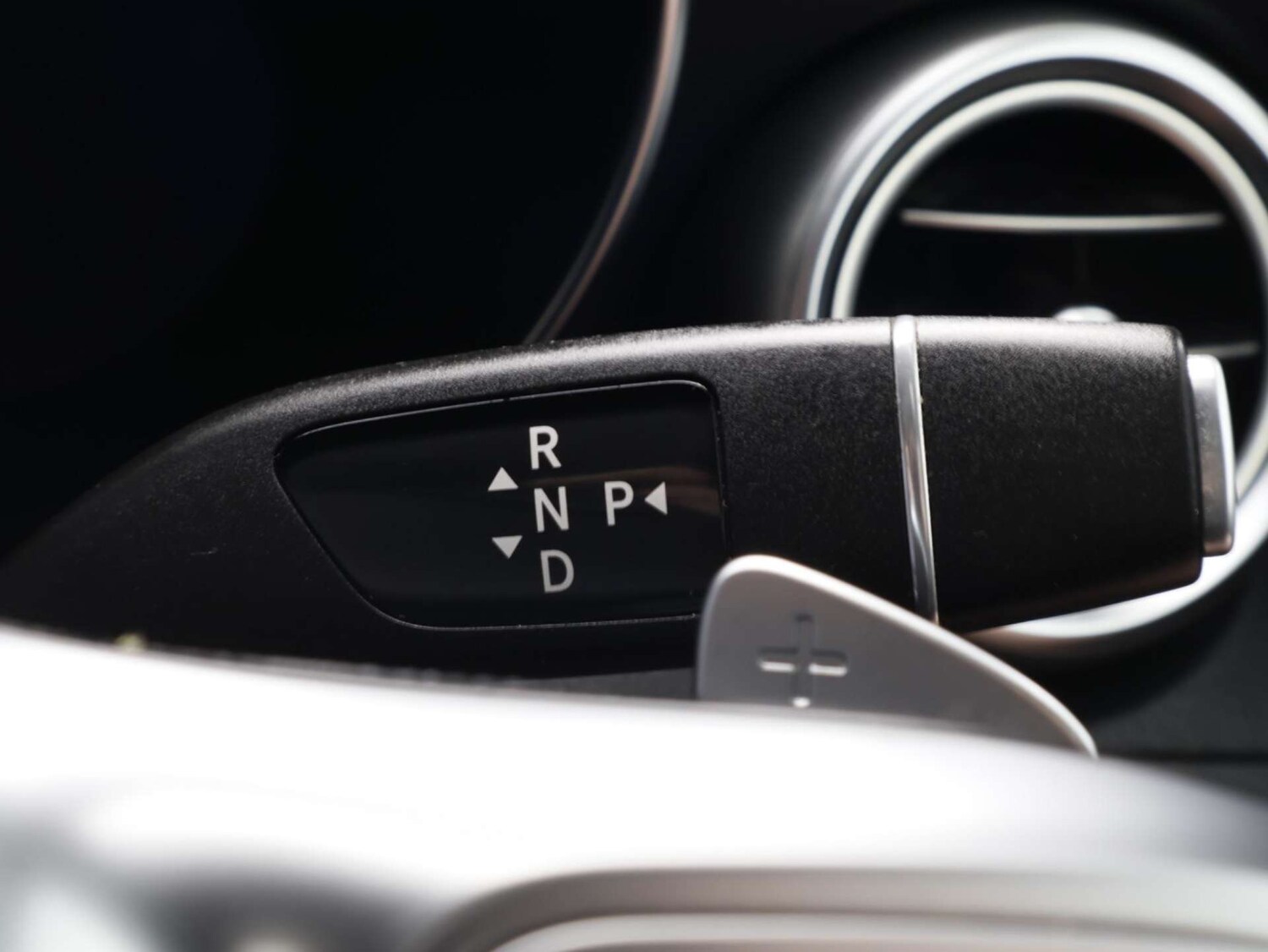 Used Mercedes-Benz GLC 2019 for sale - 76797225: Photo 19