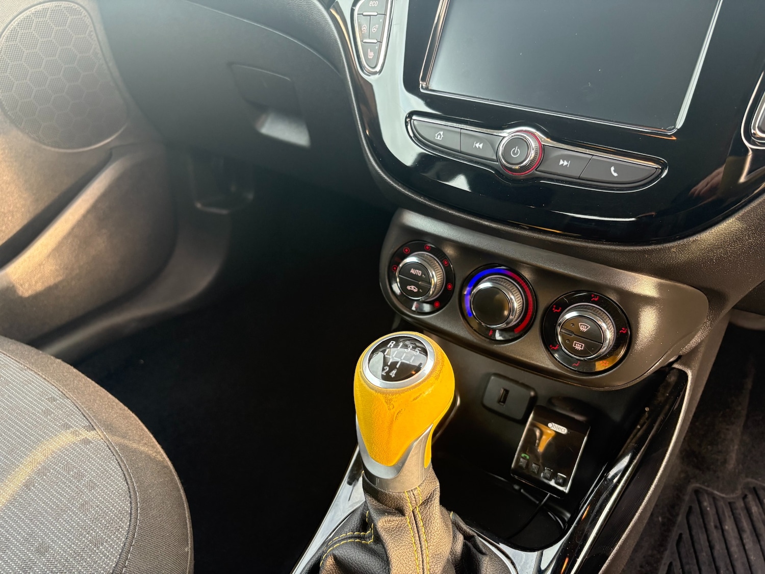 Used Vauxhall ADAM 2017 for sale - 76492466: Photo 23