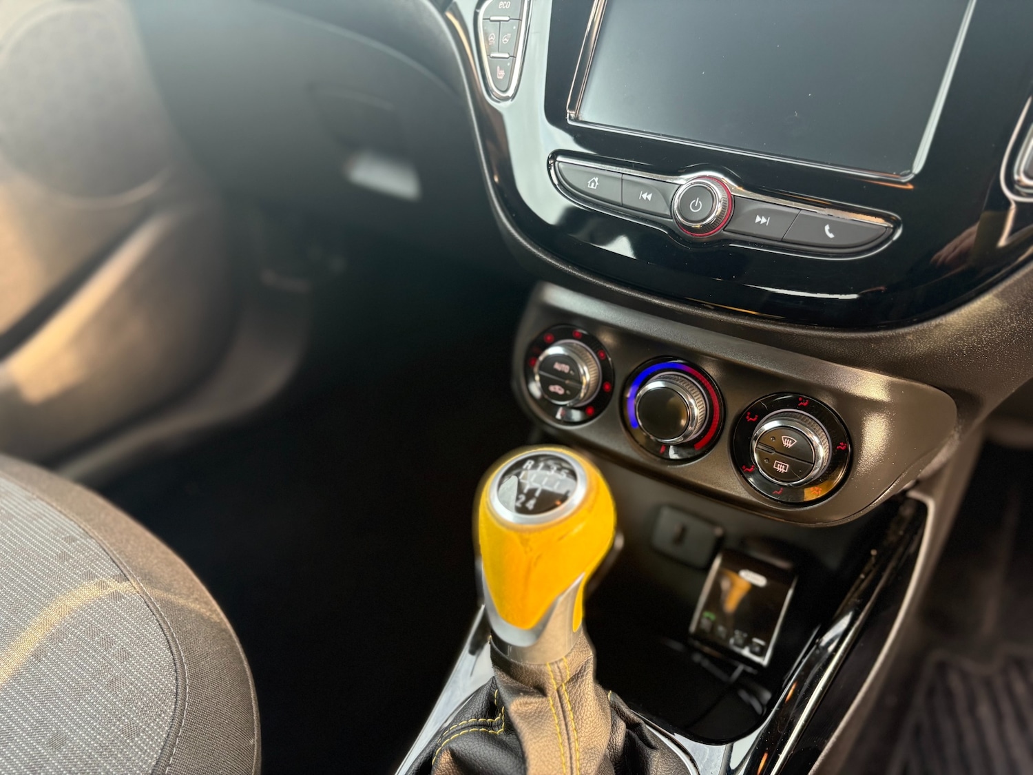 Used Vauxhall ADAM 2017 for sale - 76492466: Photo 32