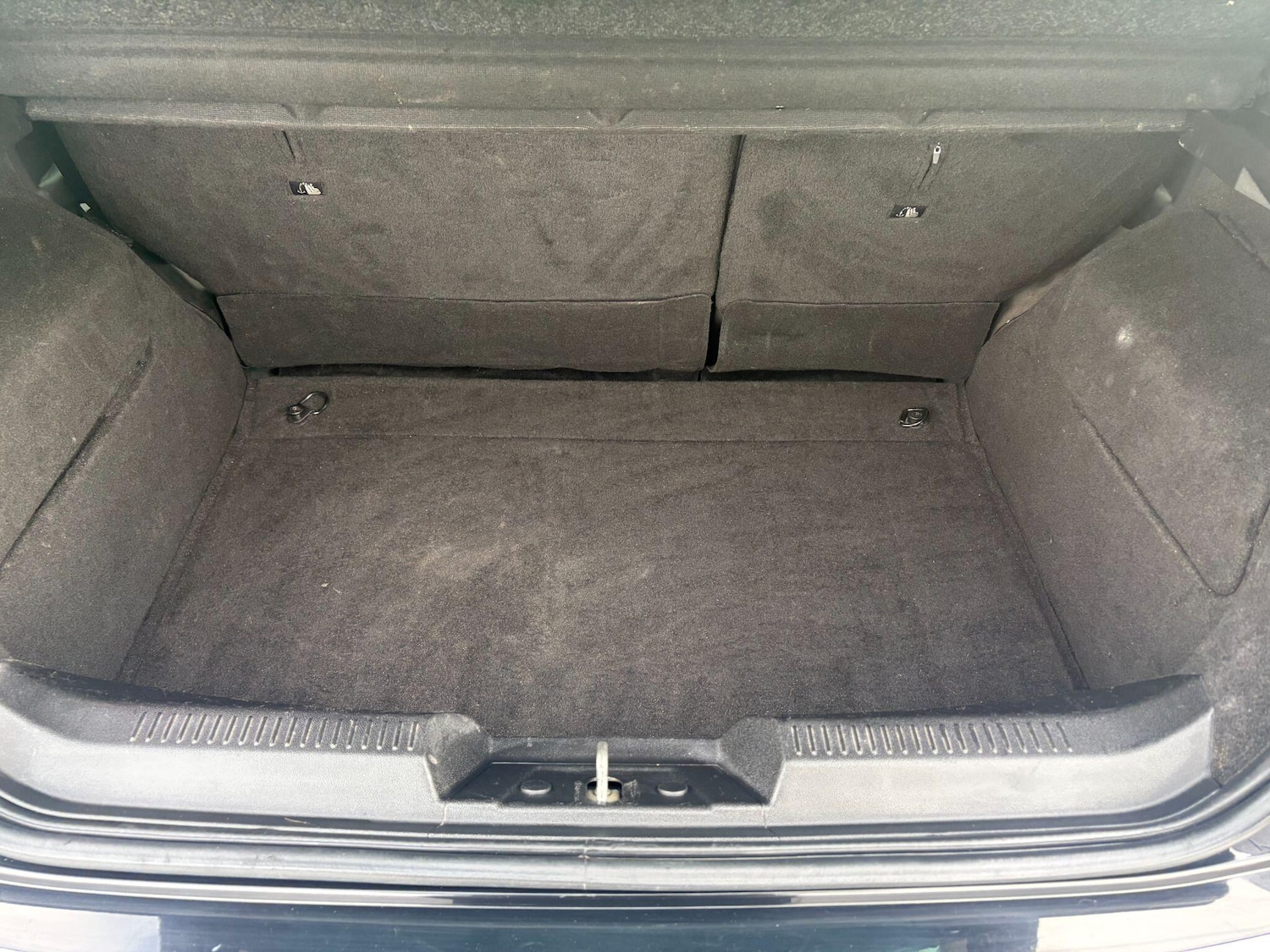 Used Chrysler Delta 2012 for sale - 76976246: Photo 36