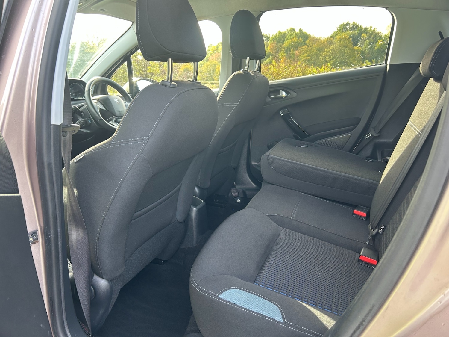 Used Peugeot 208 2013 for sale - 74491939: Photo 29