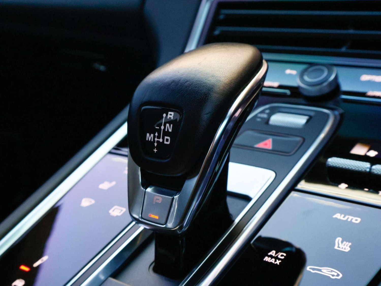 Used Porsche Panamera 2023 for sale - 76797236: Photo 30