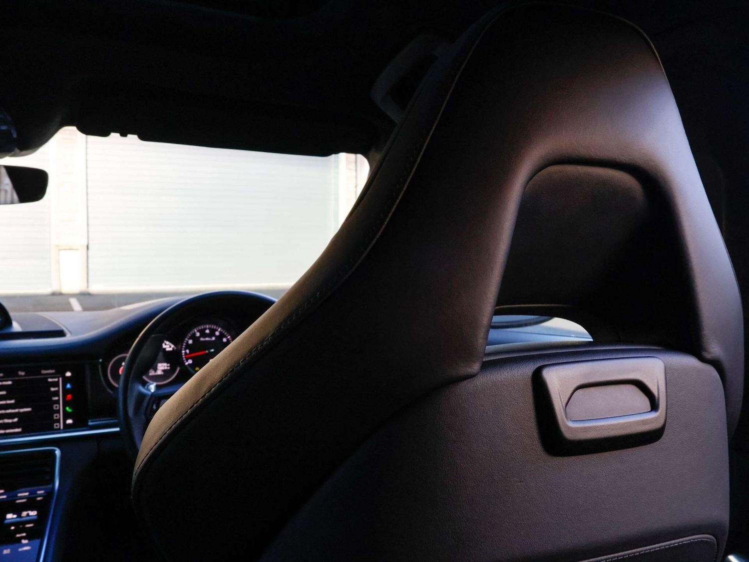 Used Porsche Panamera 2023 for sale - 76797236: Photo 51