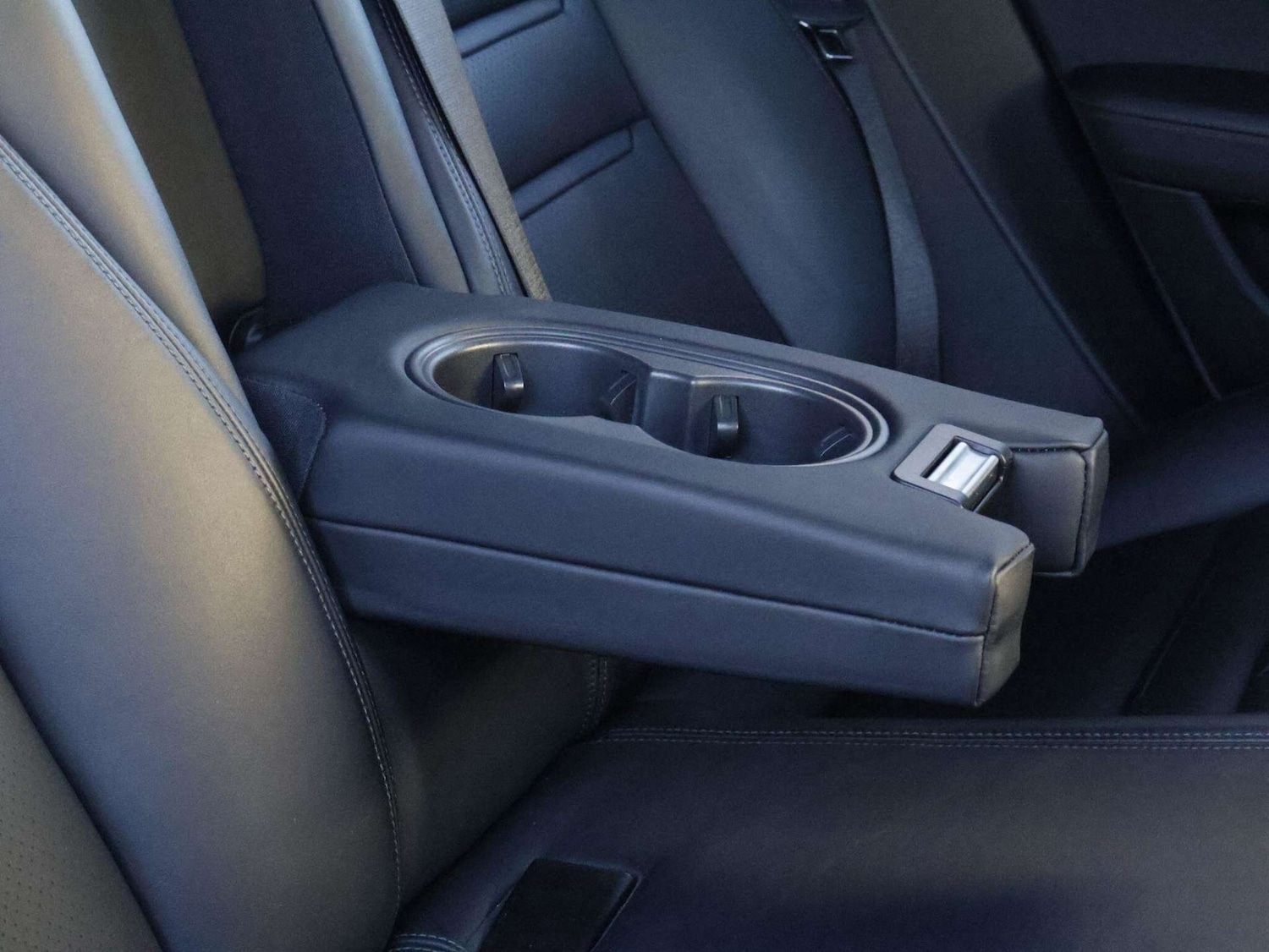 Used Porsche Panamera 2023 for sale - 76797236: Photo 53