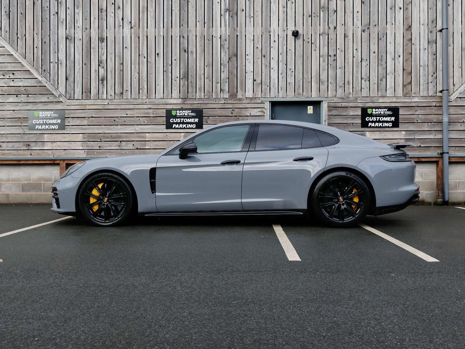 Used Porsche Panamera 2023 for sale - 76797236: Photo 8