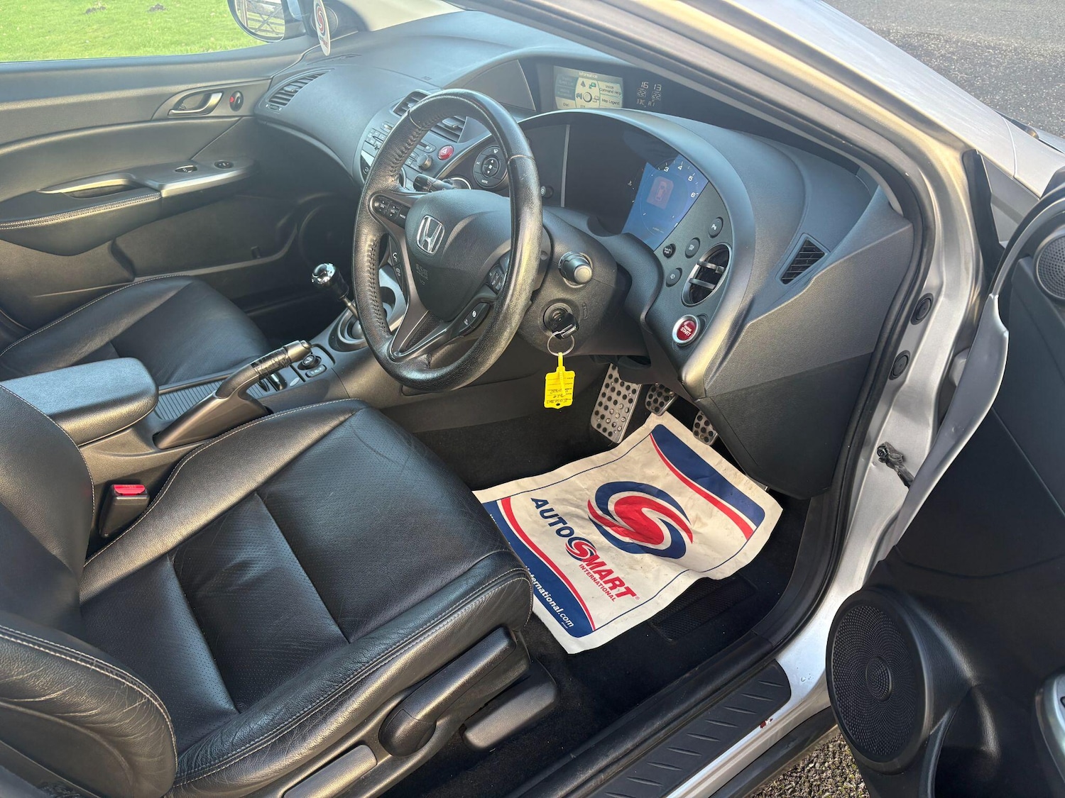 Used Honda Civic 2010 for sale - 76976764: Photo 13