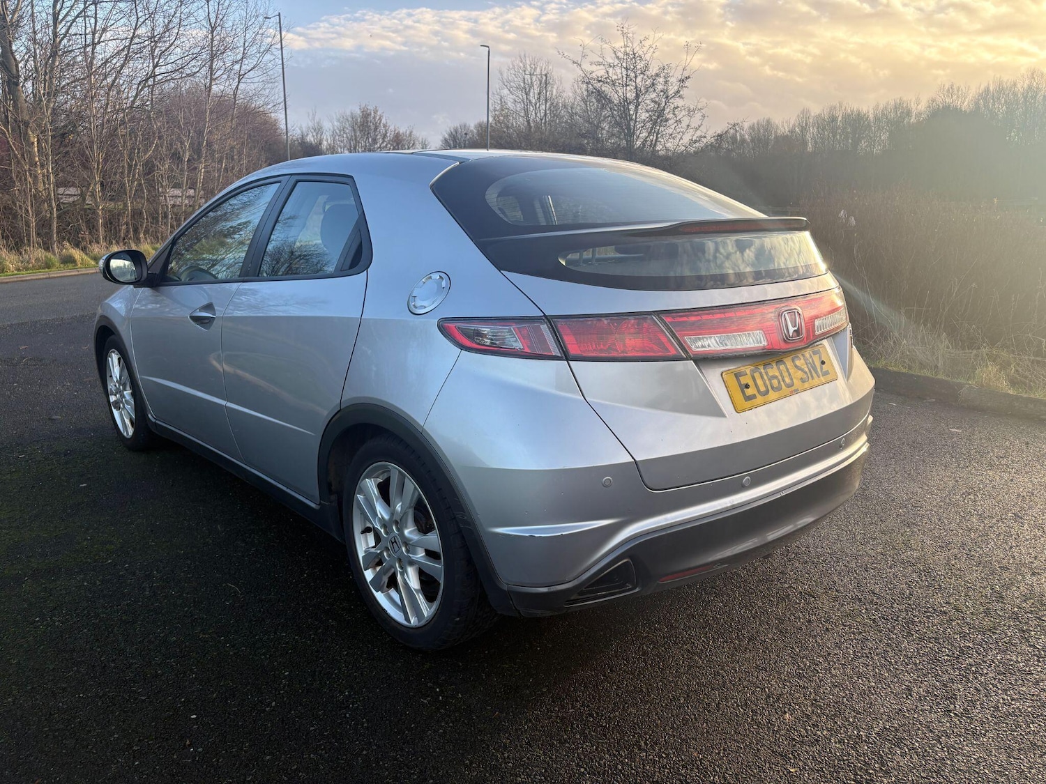 Used Honda Civic 2010 for sale - 76976764: Photo 5