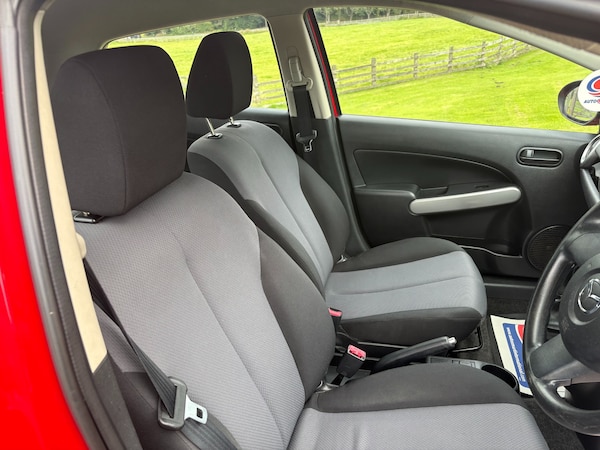 Used Mazda Mazda2 2010 for sale - 75498792: Photo 12