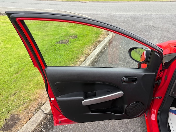 Used Mazda Mazda2 2010 for sale - 75498792: Photo 19