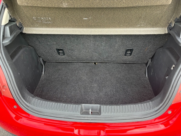 Used Mazda Mazda2 2010 for sale - 75498792: Photo 27