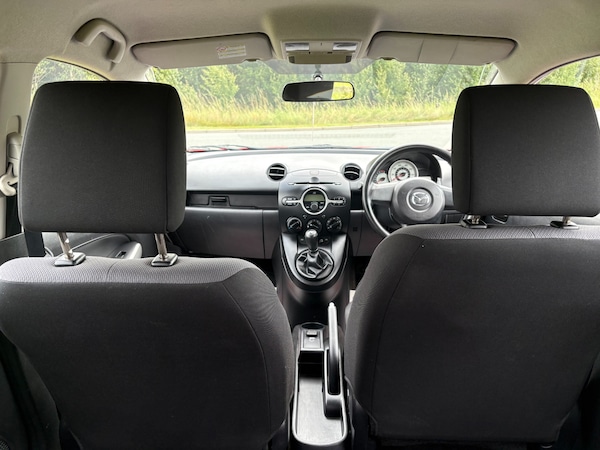 Used Mazda Mazda2 2010 for sale - 75498792: Photo 28