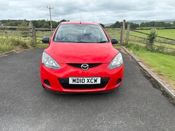 Used Mazda Mazda2  for sale - 75498792: Photo