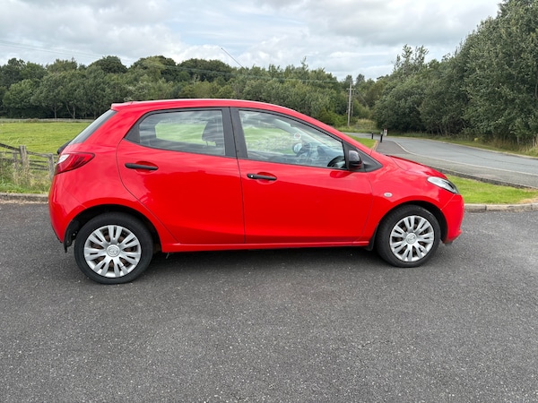 Used Mazda Mazda2 2010 for sale - 75498792: Photo 8
