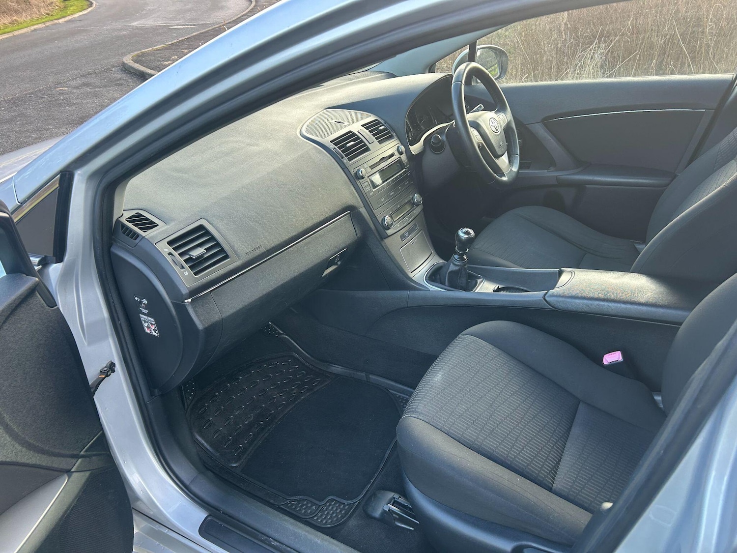 Used Toyota Avensis 2010 for sale - 77351447: Photo 22