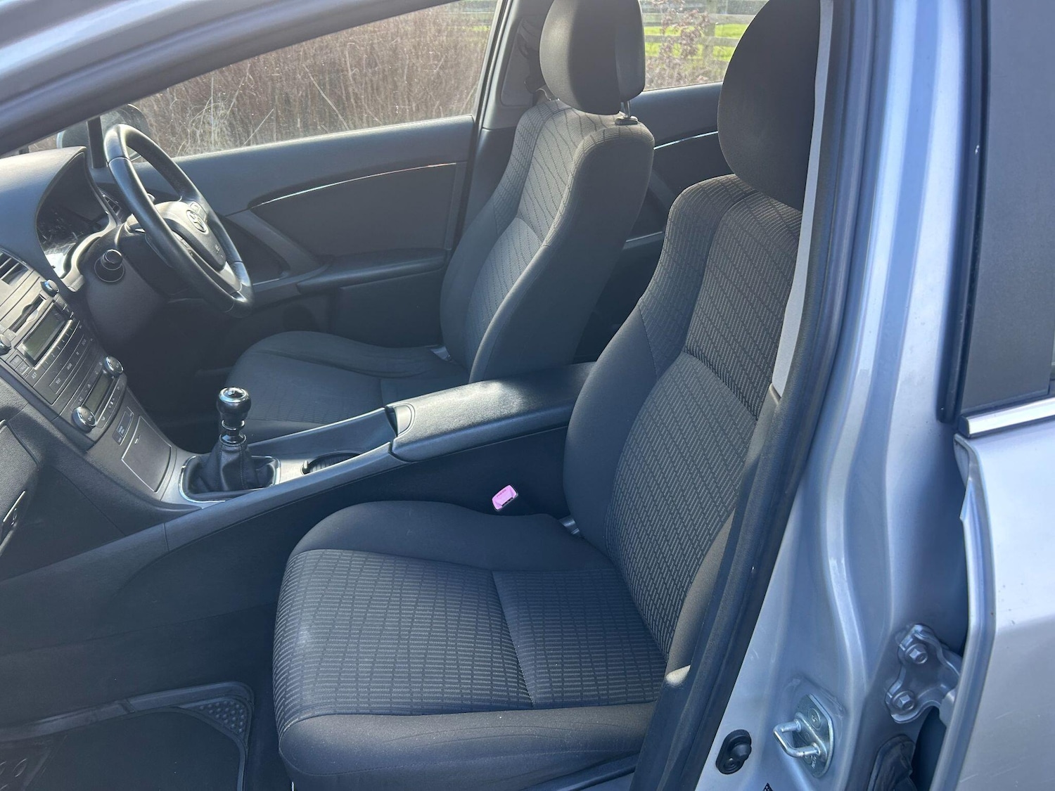 Used Toyota Avensis 2010 for sale - 77351447: Photo 23