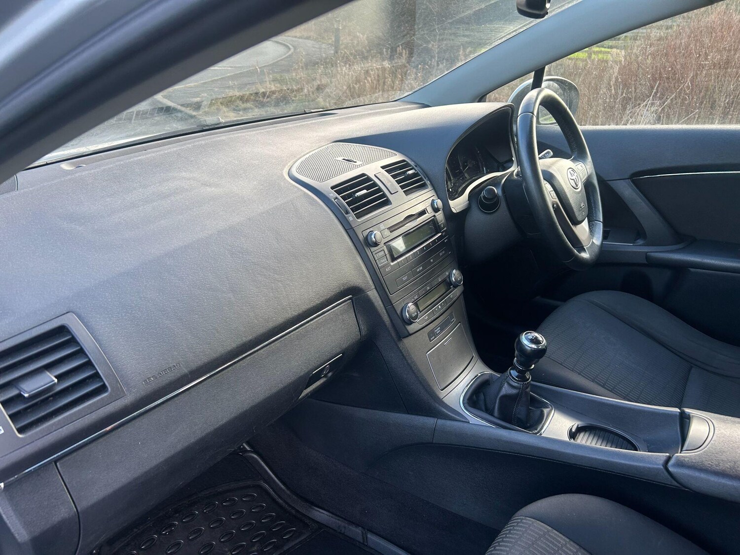 Used Toyota Avensis 2010 for sale - 77351447: Photo 25