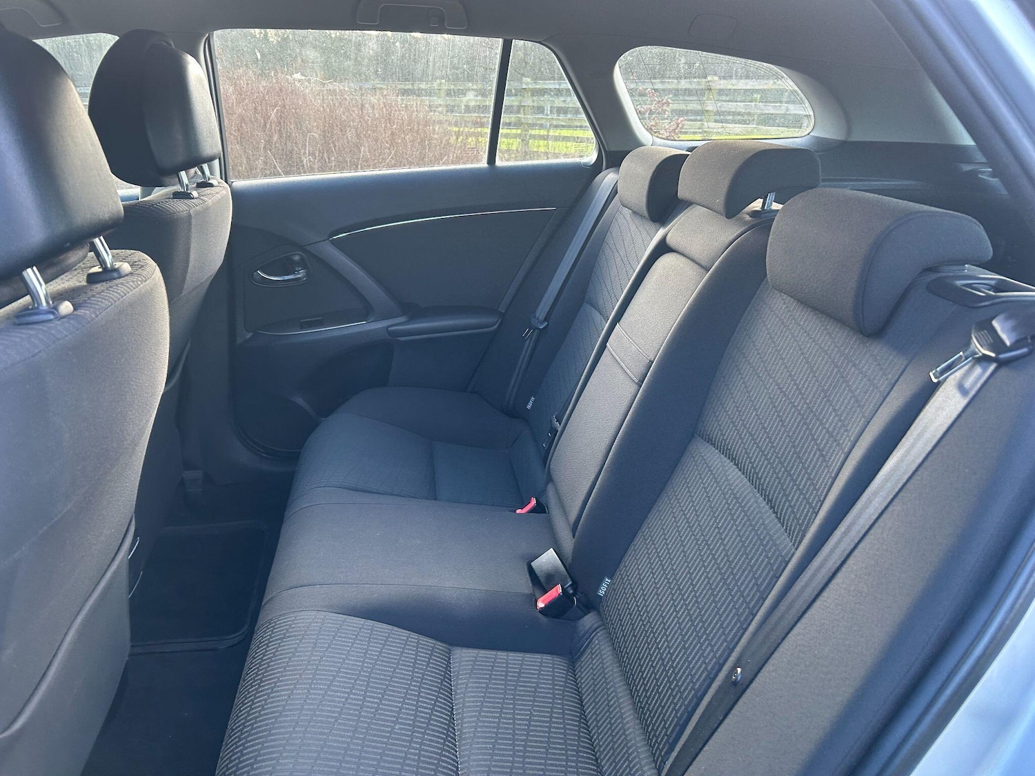 Used Toyota Avensis 2010 for sale - 77351447: Photo 28