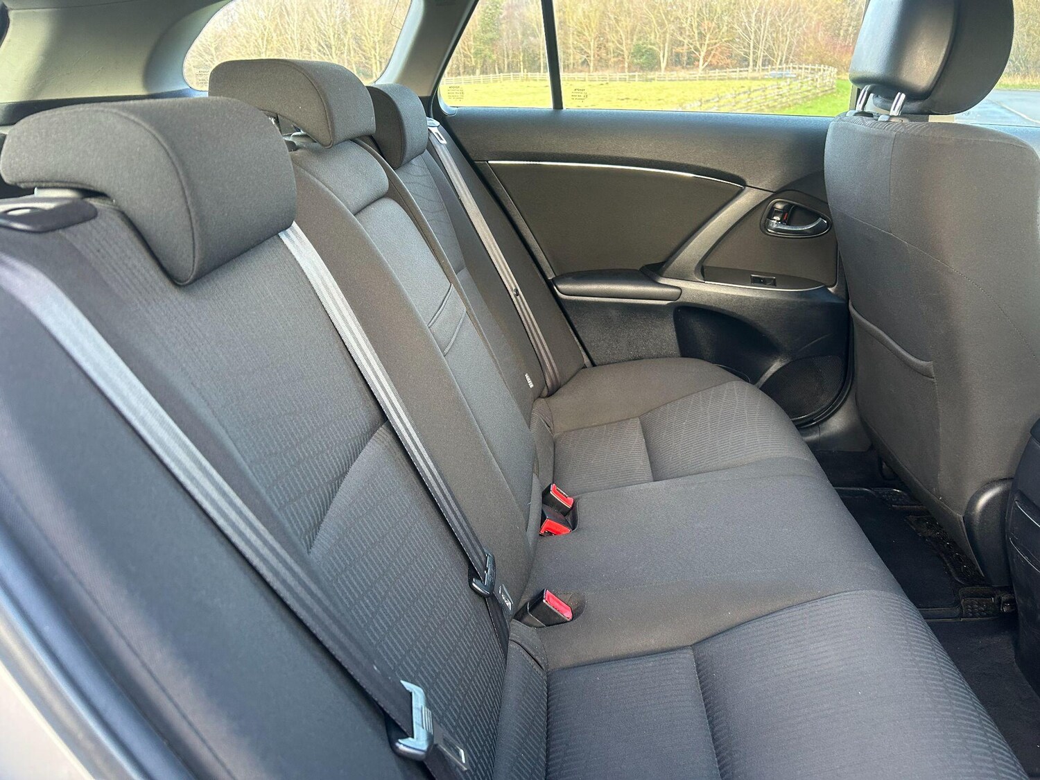 Used Toyota Avensis 2010 for sale - 77351447: Photo 31