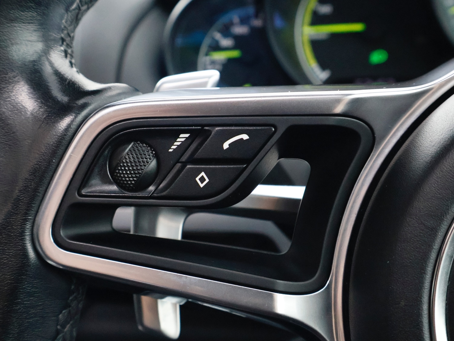 Used Porsche Cayenne 2016 for sale - 76533659: Photo 15