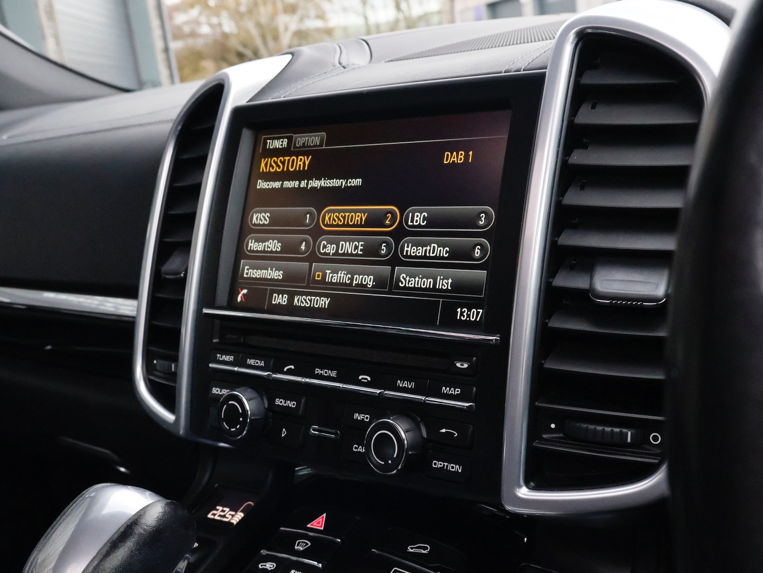 Used Porsche Cayenne 2016 for sale - 76533659: Photo 25