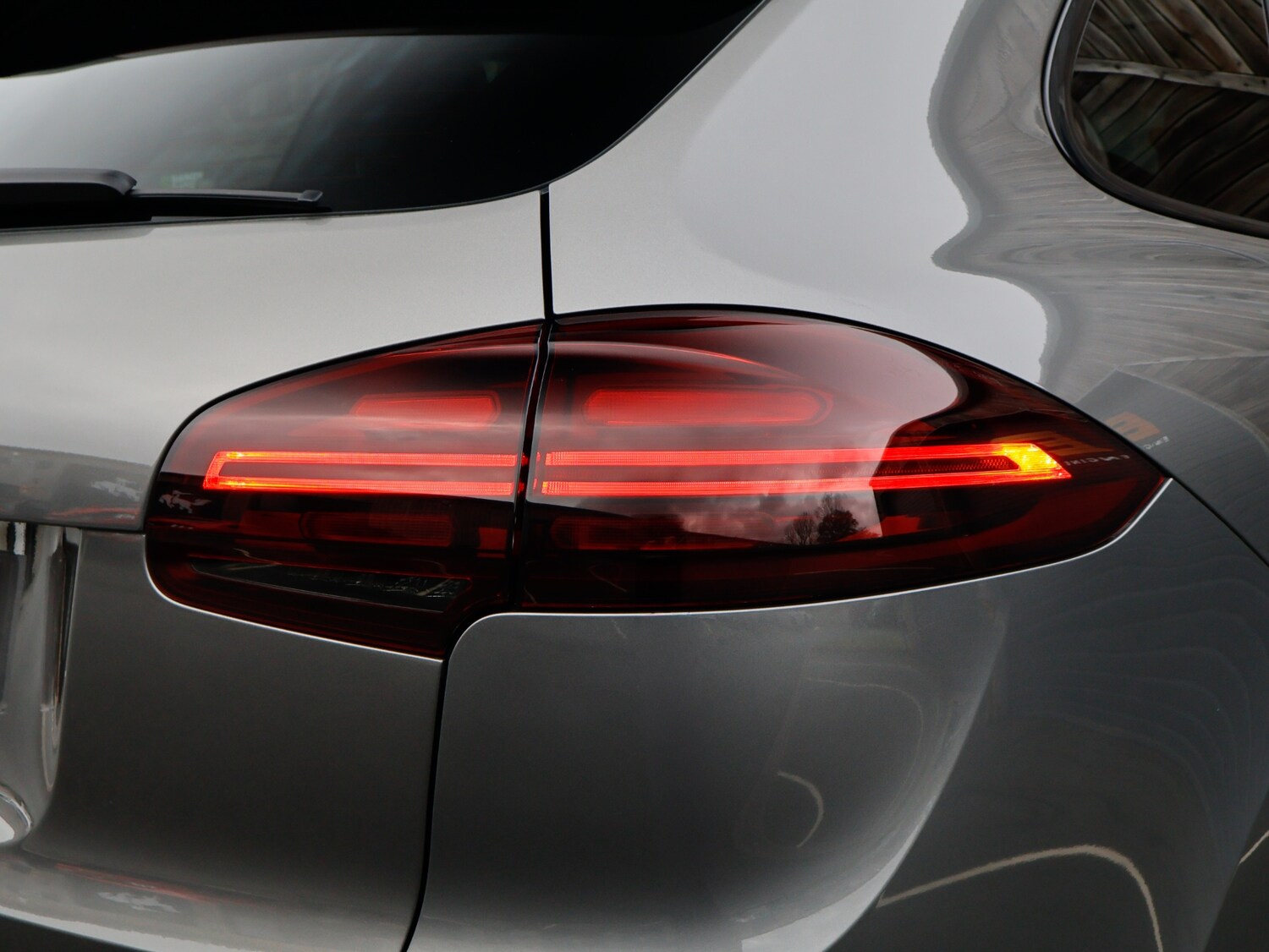 Used Porsche Cayenne 2016 for sale - 76533659: Photo 46