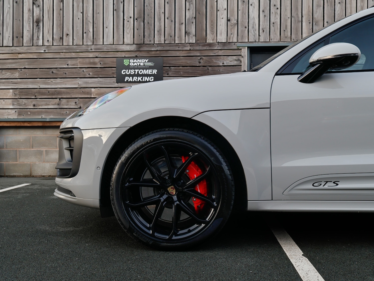 Used Porsche Macan 2024 for sale - 76414919: Photo 12