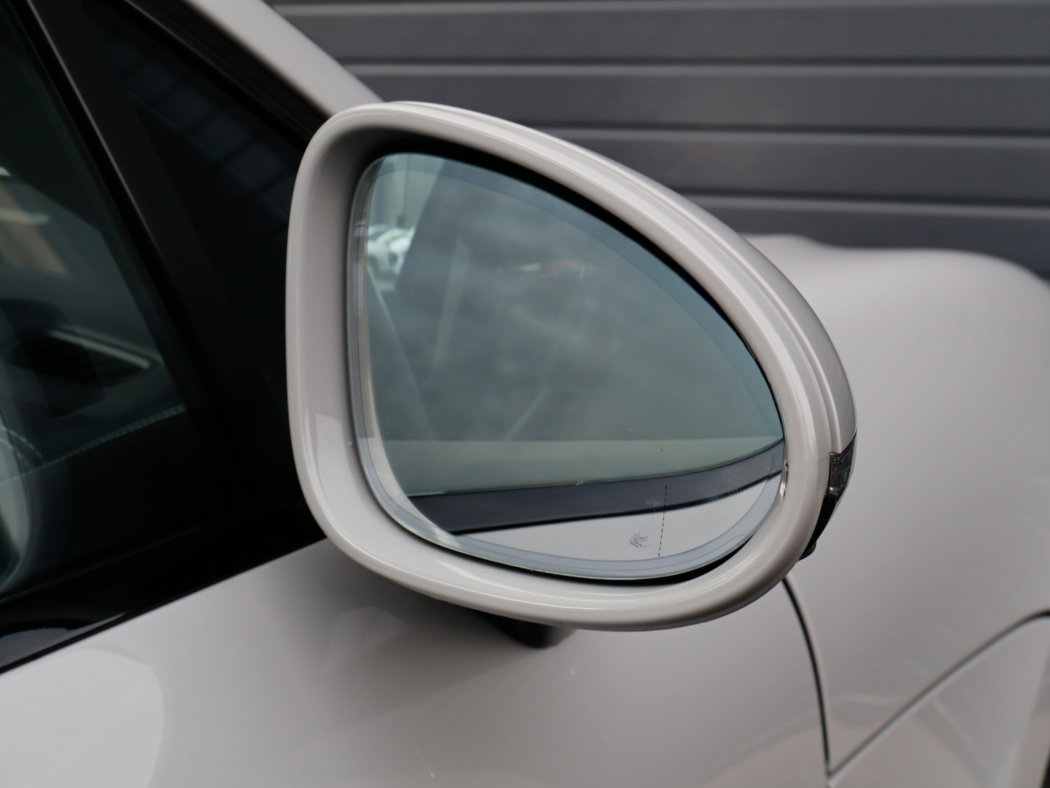 Used Porsche Macan 2024 for sale - 76414919: Photo 22