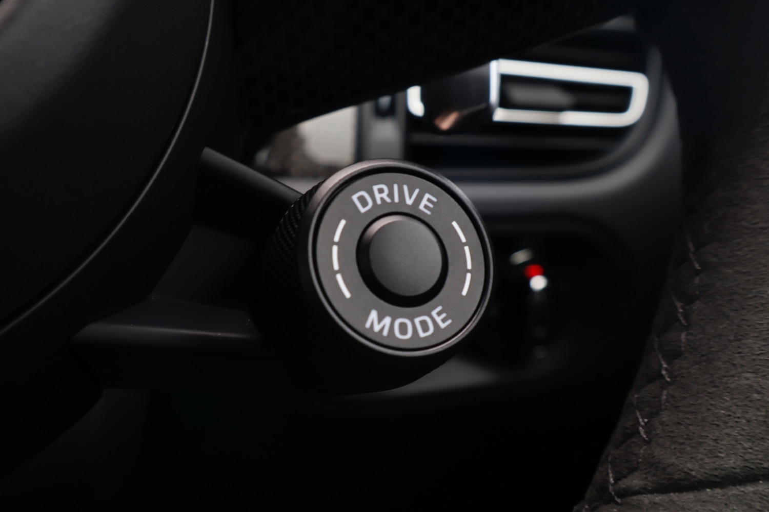 Used Porsche Macan 2024 for sale - 76414919: Photo 31