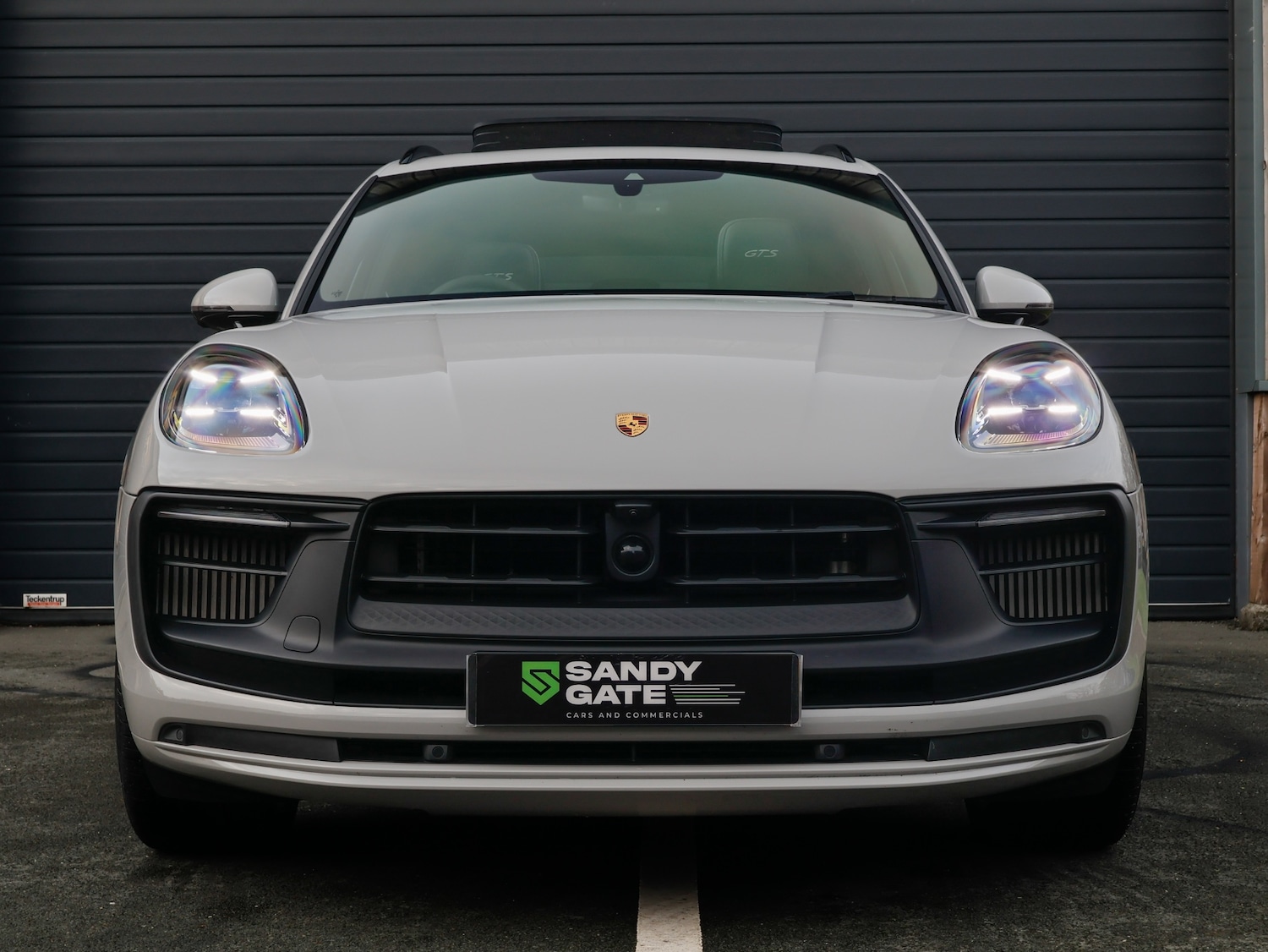 Used Porsche Macan 2024 for sale - 76414919: Photo 5