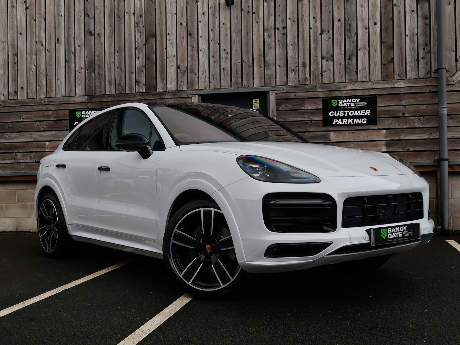 Used Porsche Cayenne 2022 for sale - 76391863: Photo 1