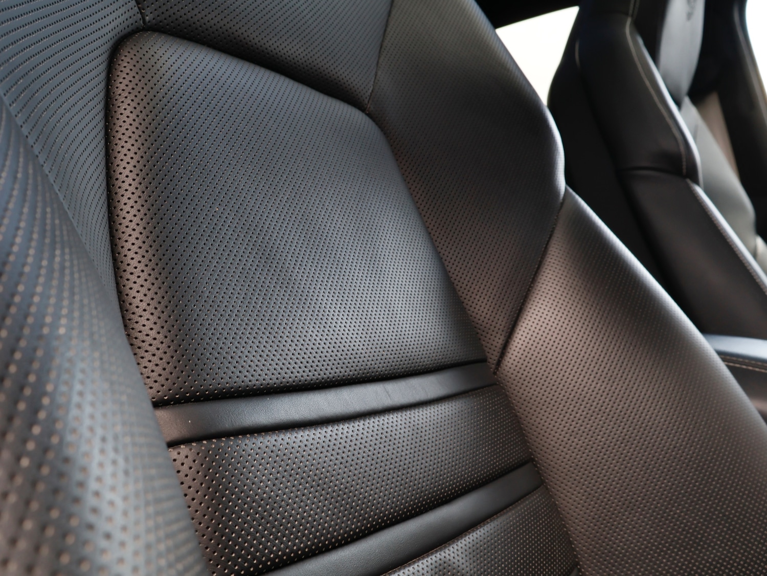 Used Porsche Cayenne 2022 for sale - 76391863: Photo 33