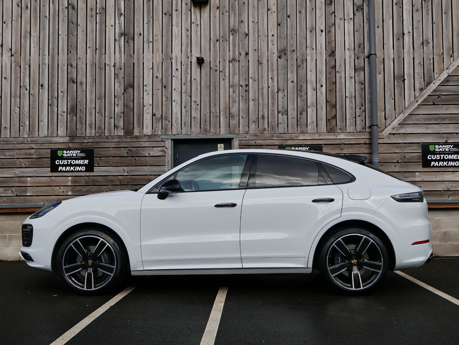 Used Porsche Cayenne 2022 for sale - 76391863: Photo 7