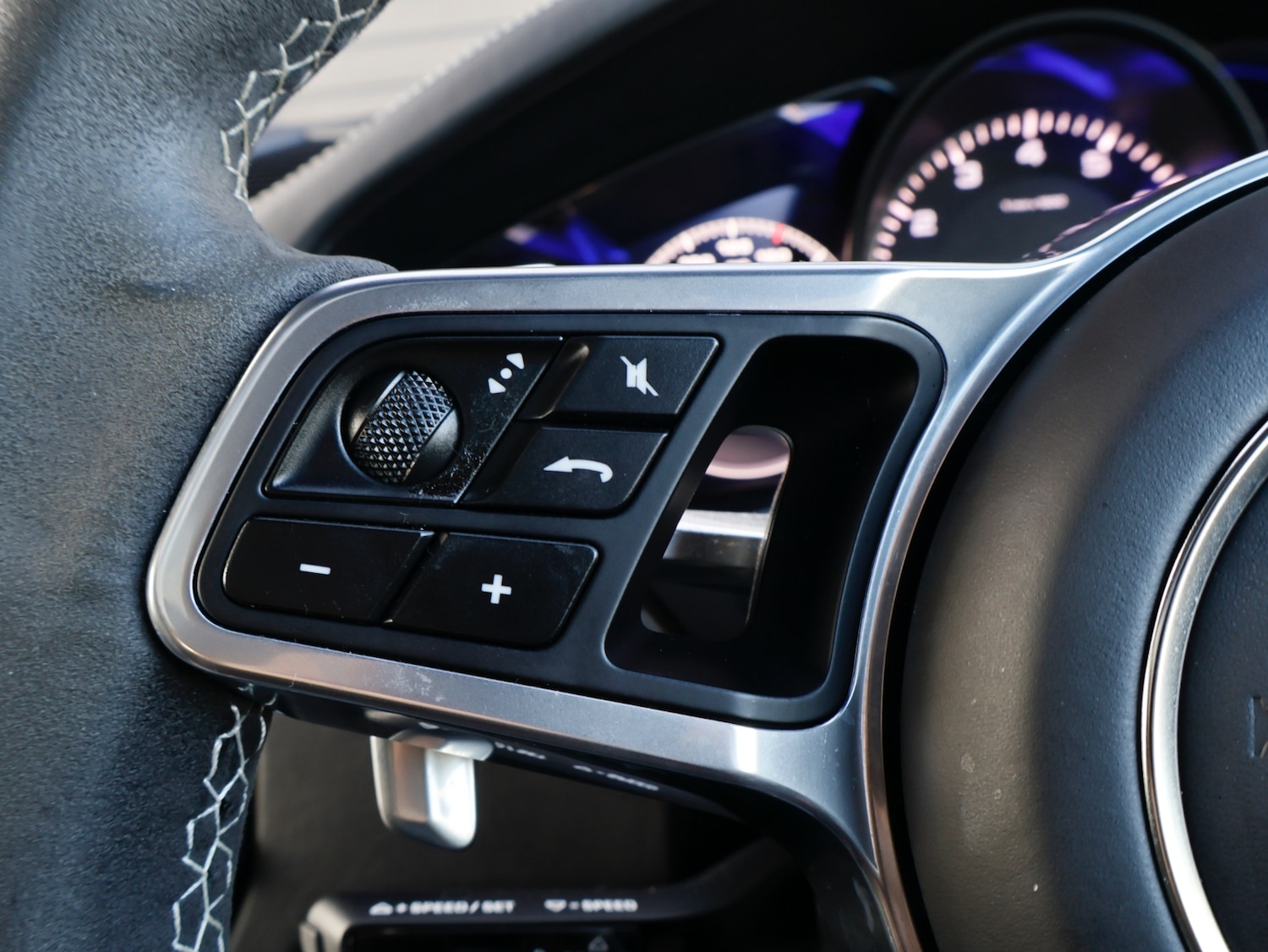 Used Porsche Cayenne 2022 for sale - 76391863: Photo 9